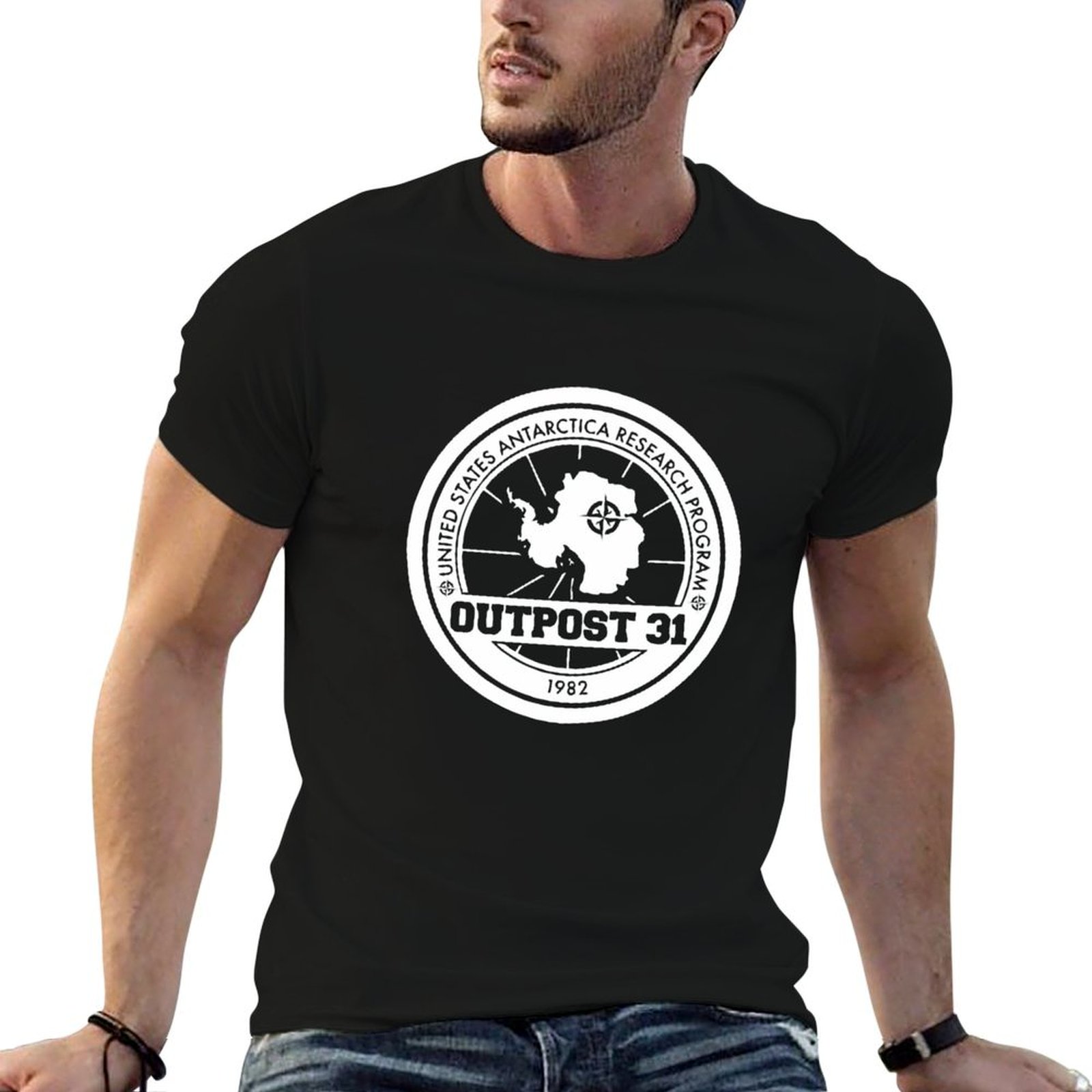 Anime Merchandise For Men - Koszulka męska z logo Outpost 31,